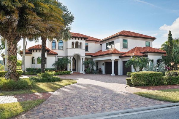 Exterior, Facade, Spanish Mediterranean