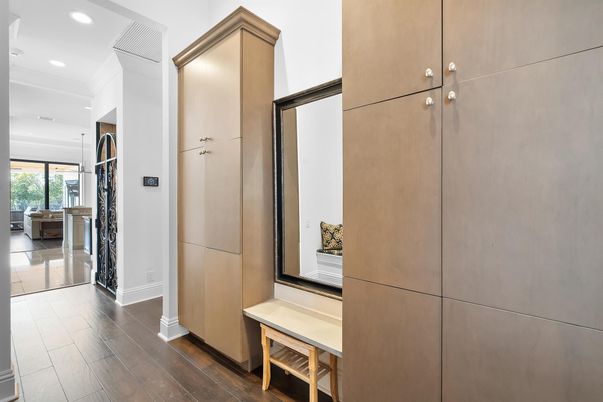 Interior, Recessed Lighting, Wood Texture Flooring