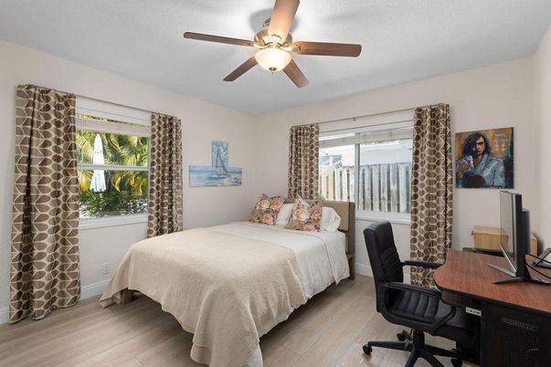 Bedroom, Home Office, Interior, Wood Texture Flooring