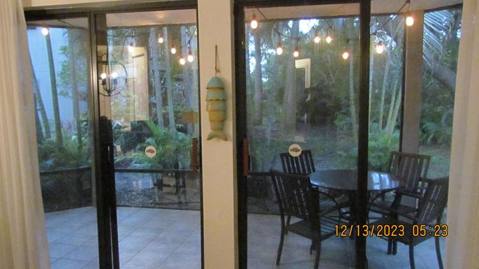 Bathroom, Dining room, Glass Shower, Interior