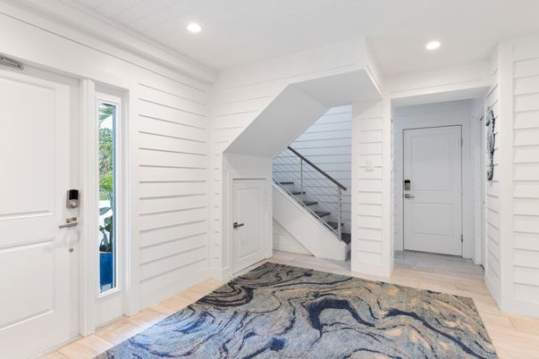 Interior, Recessed Lighting, Wood Texture Flooring