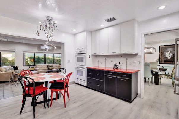 Dining room, Interior, Kitchen, Living room, Pendant Lights, Recessed Lighting, Stainless Steel Appliances, Wood Texture Flooring