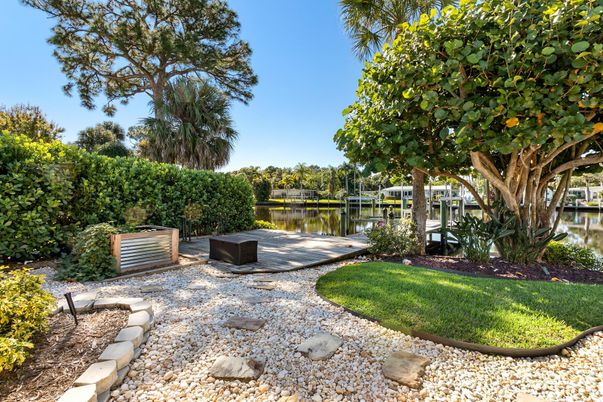 Backyard, Exterior, Water