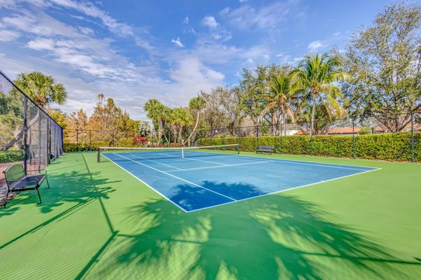 Exterior, Tennis Courts