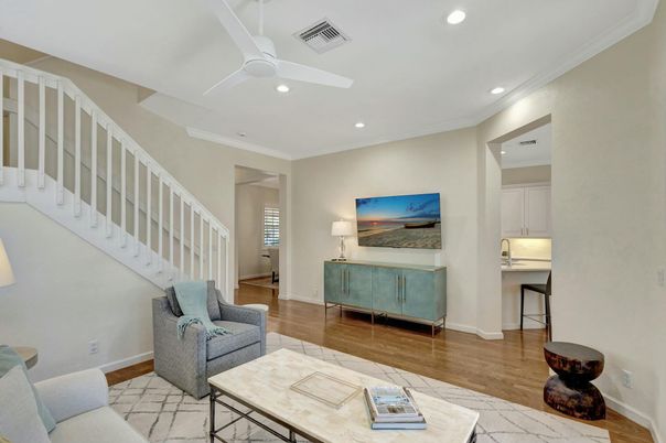 Interior, Living room, Recessed Lighting, Wood Texture Flooring
