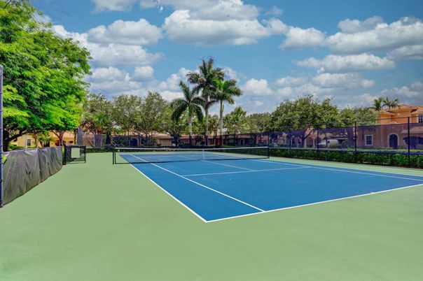 Exterior, Tennis Courts