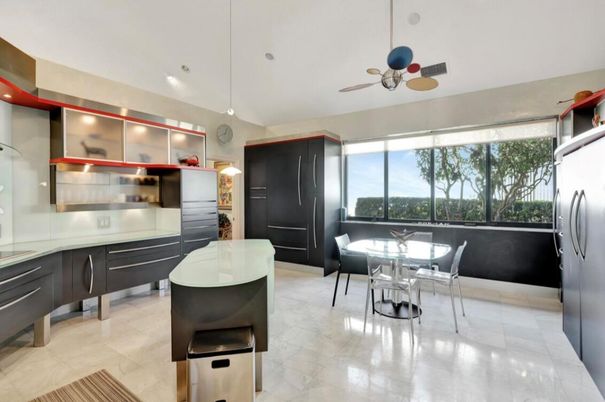 Dining room, Interior, Kitchen, Pendant Lights, Recessed Lighting