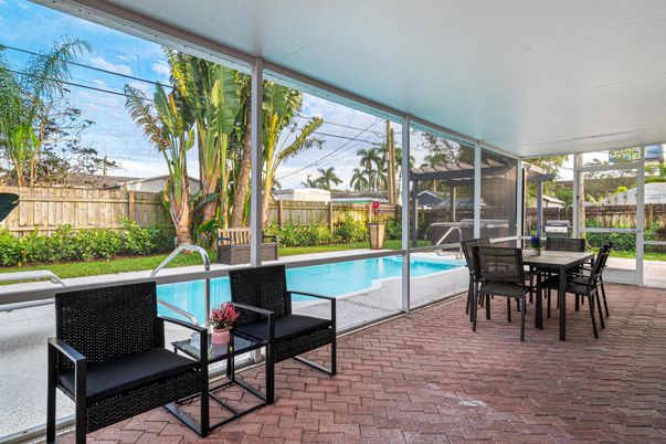 Dining room, Interior, Pool, Sun Room