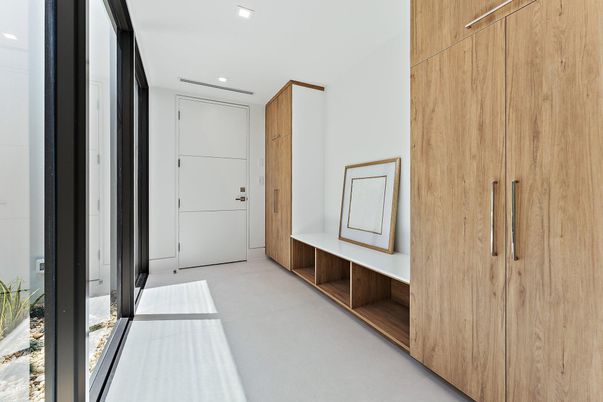 Interior, Recessed Lighting
