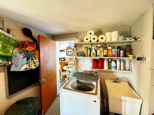 Interior, Utility Closets, Washer