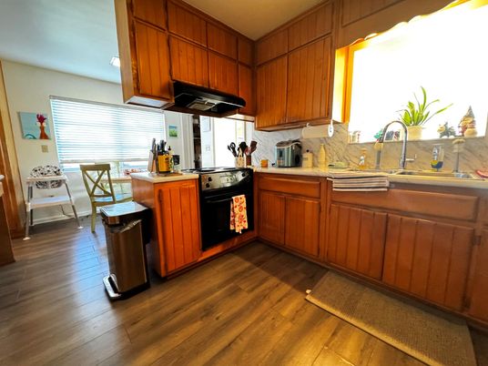 Interior, Kitchen, Wood Texture Flooring