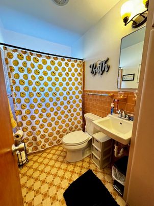 Bathroom, Interior