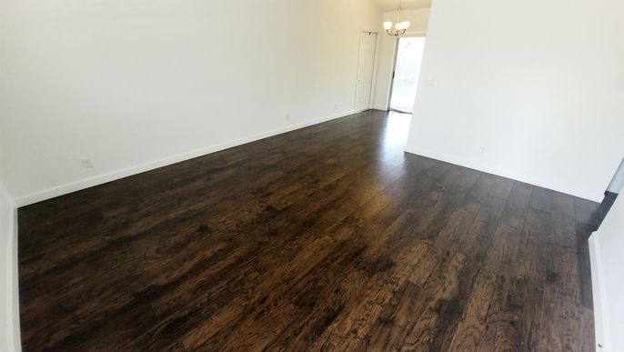 Chandelier, Empty room, Interior, Wood Texture Flooring