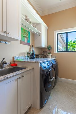 Interior, Washer