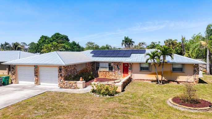 Attached, Backyard, Exterior, Facade, Solar Panels, Ranch