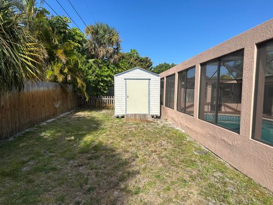 Backyard, Exterior