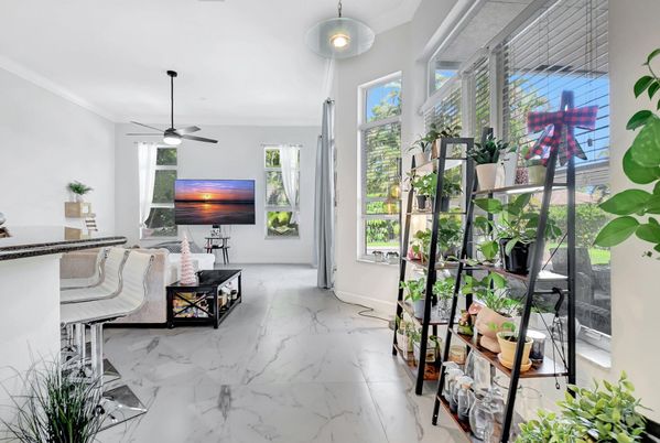 Interior, Living room, Marble, Pendant Lights