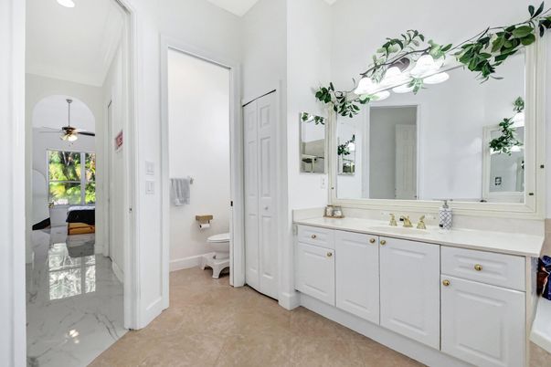 Bathroom, Dual Sink Vanities, Interior, Marble, Recessed Lighting