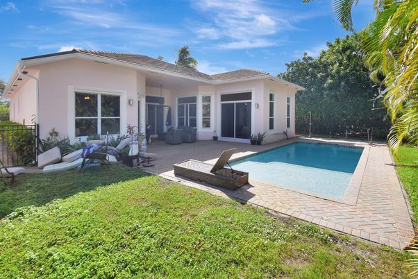 Backyard, Exterior, Pool