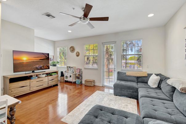 Interior, Living room, Recessed Lighting, Wood Texture Flooring