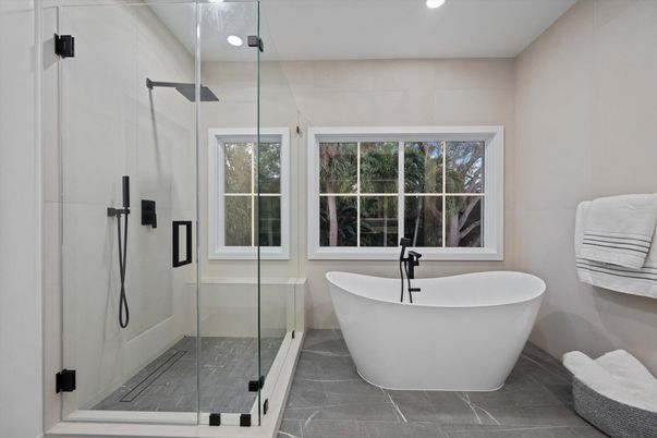 Bathroom, Free Standing Baths, Glass Shower, Interior, Recessed Lighting