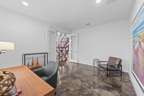 Interior, Recessed Lighting