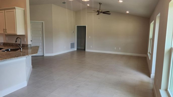 Empty room, Interior, Kitchen, Recessed Lighting