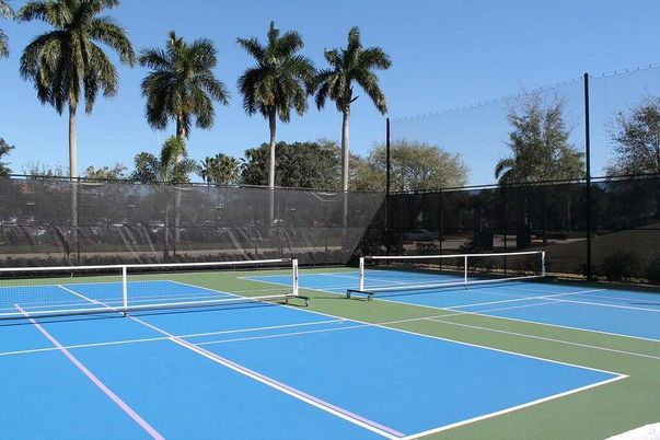 Exterior, Tennis Courts