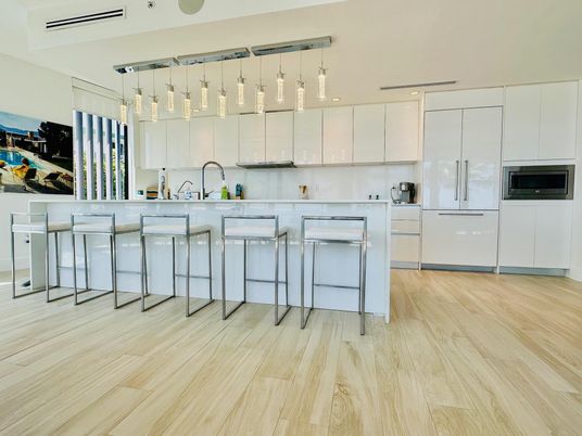 Interior, Kitchen, Pendant Lights, Wood Texture Flooring