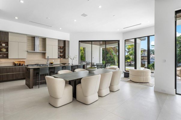 Dining room, Interior, Kitchen, Recessed Lighting, Stainless Steel Appliances