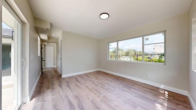Empty room, Interior, Recessed Lighting, Wood Texture Flooring
