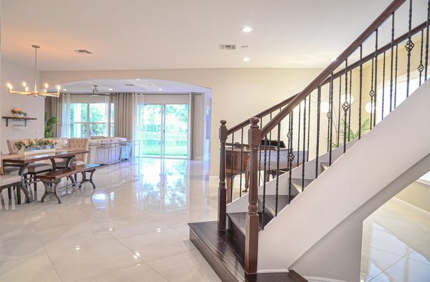 Dining room, Interior, Pendant Lights, Recessed Lighting