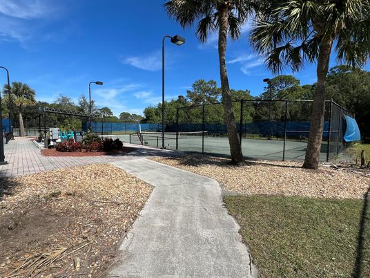 Exterior, Tennis Courts
