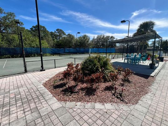 Exterior, Tennis Courts