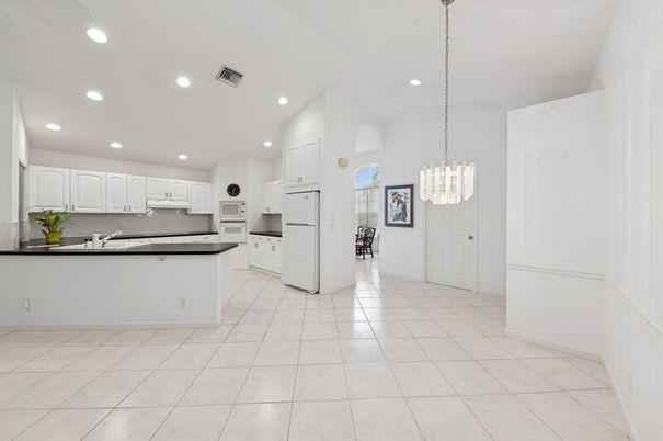 Chandelier, Interior, Kitchen, Pendant Lights, Recessed Lighting
