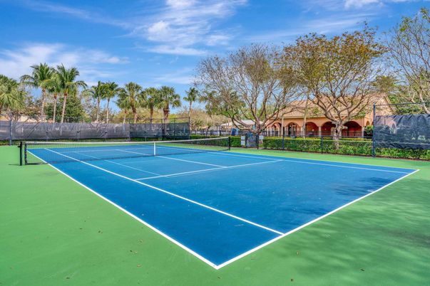 Exterior, Tennis Courts