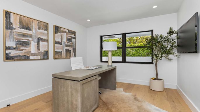 Home Office, Interior, Recessed Lighting, Wood Texture Flooring