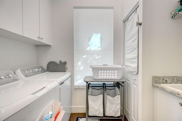 Interior, Utility Closets, Washer