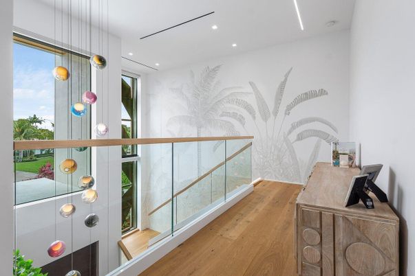 Interior, Pendant Lights, Recessed Lighting, Wood Texture Flooring