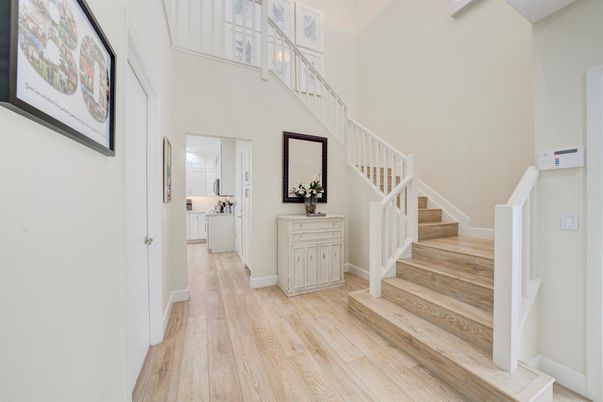 Interior, Pendant Lights, Wood Texture Flooring
