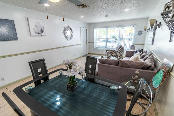 Dining room, Interior, Living room, Recessed Lighting
