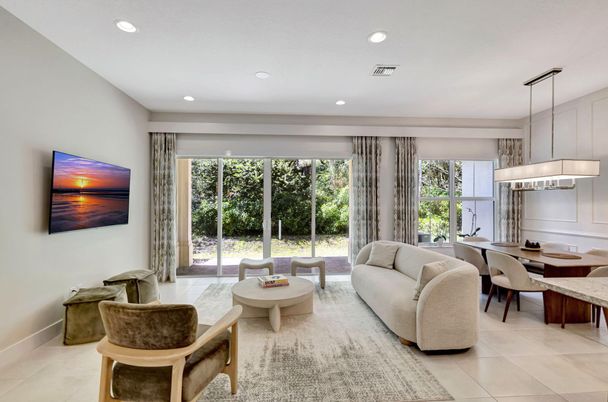 Dining room, Interior, Living room, Pendant Lights, Recessed Lighting
