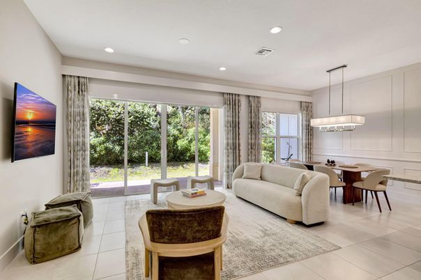 Dining room, Interior, Living room, Pendant Lights, Recessed Lighting