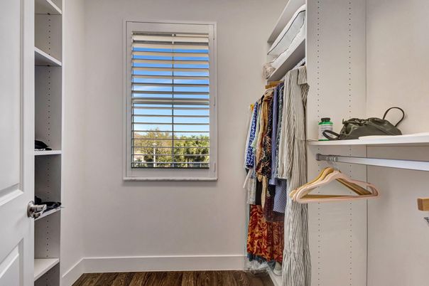 Interior, Walk-in Closets, Wood Texture Flooring
