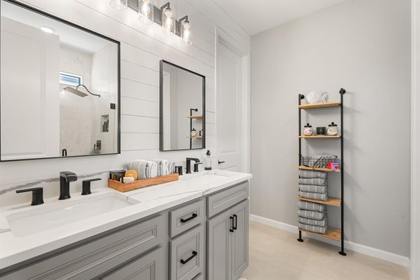 Bathroom, Dual Sink Vanities, Interior