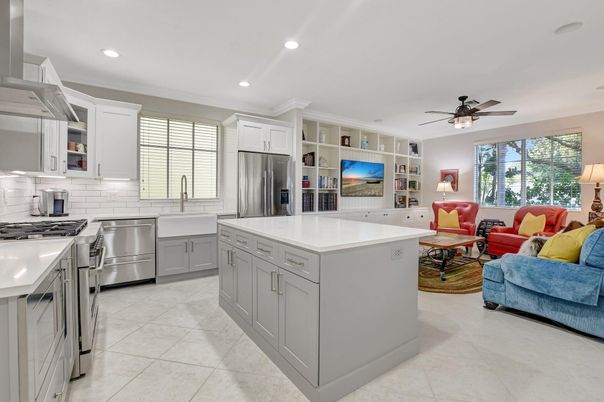Interior, Kitchen, Living room, Recessed Lighting, Stainless Steel Appliances