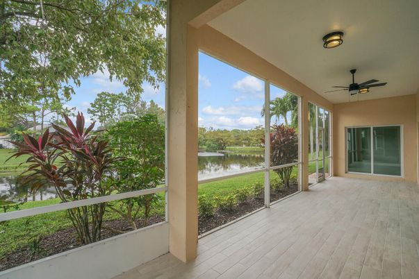 Interior, Sun Room, Water, Wood Texture Flooring
