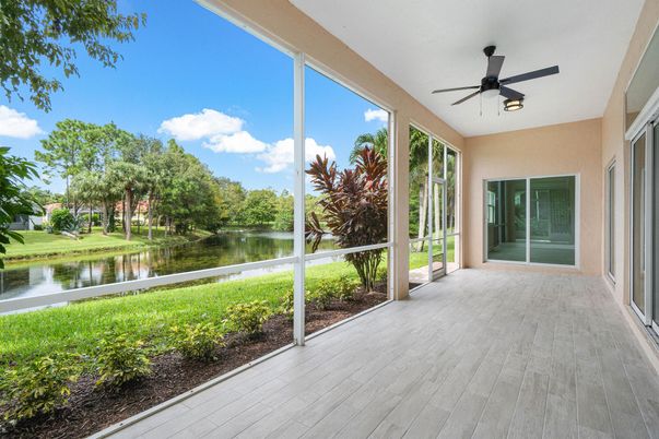Interior, Sun Room, Water, Wood Texture Flooring