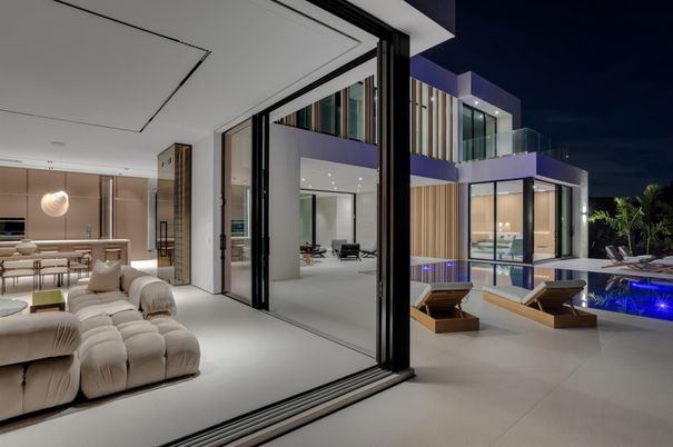 Exterior, Pendant Lights