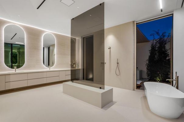 Bathroom, Dual Sink Vanities, Free Standing Baths, Interior, Recessed Lighting